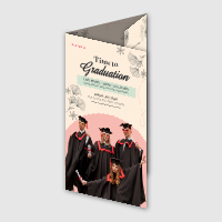 A greeting card for graduation with c fold type.