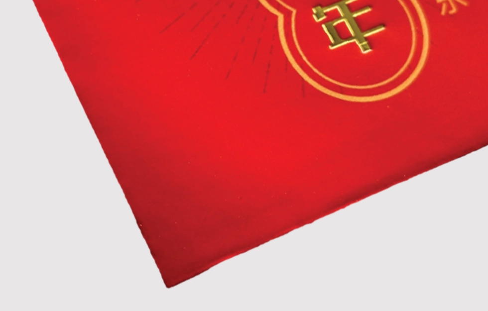 Custom premium raya packet with matte lamination and elegant finish.