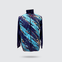 Lightweight windbreaker with full front zipper and elastic cuffs, designed for comfort and protection against wind.